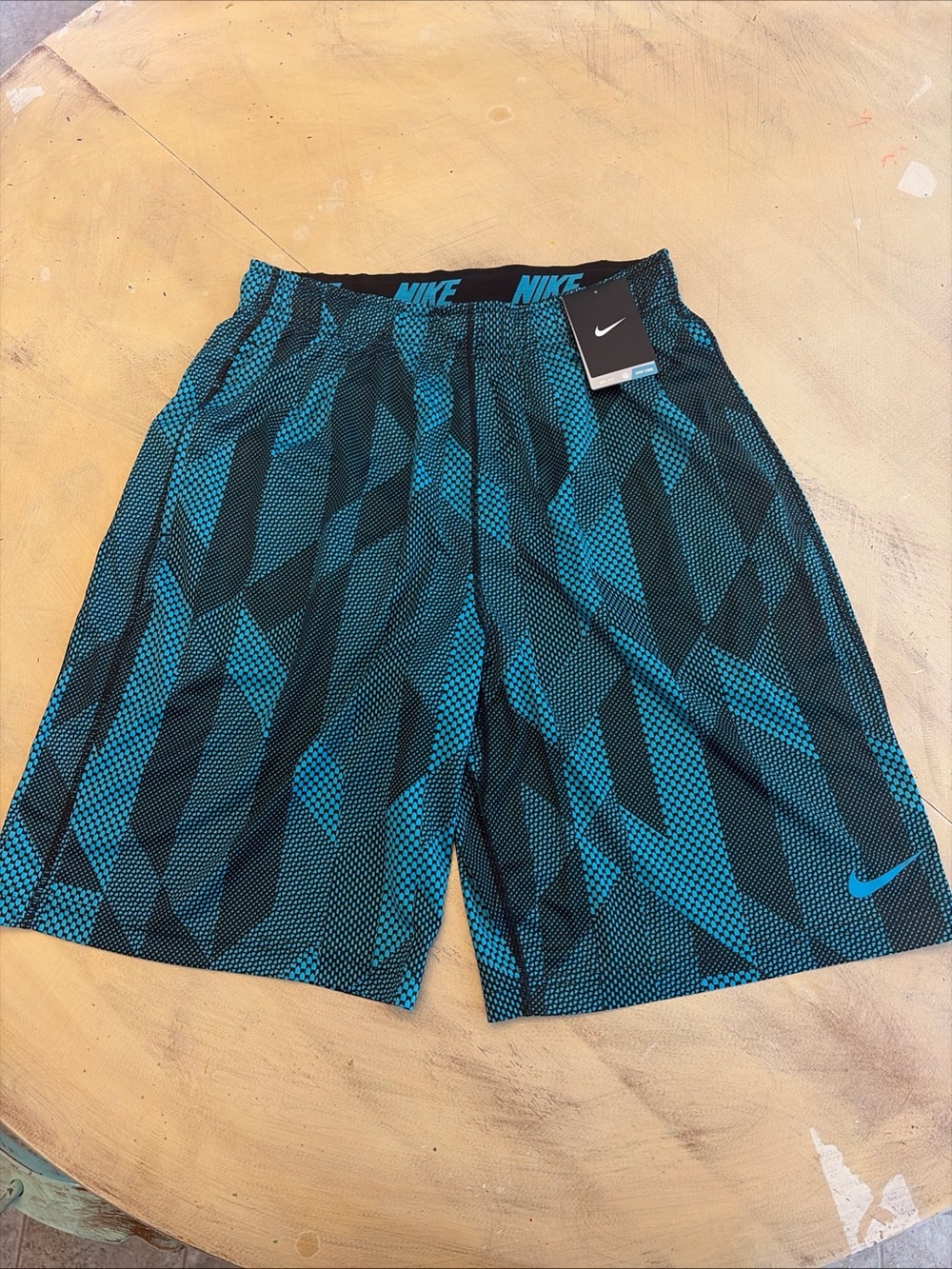 Mens Nike Dri-FIT Shorts Blue Geometric Mesh Athletic Basketball Gym Size M, NWT